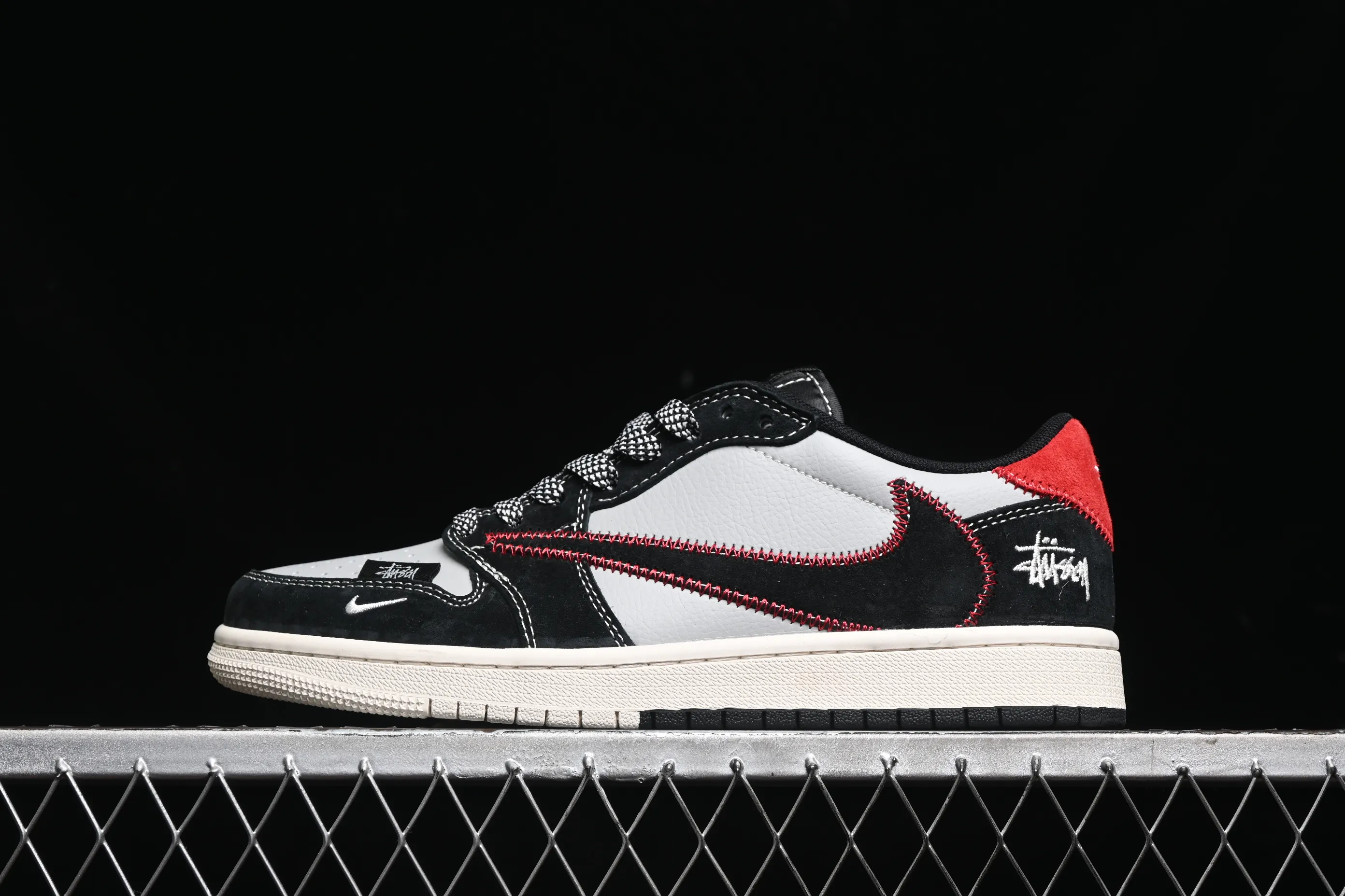 All categories Air Jordan Jordan series basketball shoes Air Jordan 1 Low High-end customized low-top sneakers Travis Scott x Fragment Design x Air Jordan 1 Low OG SP AJ1 Joe 1 Stussy joint-black and red embroidered hook low-top cultural casual sneakers SJ2068-133